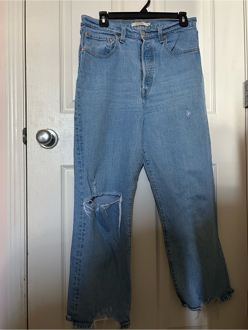 Levi’s Ribcage Straight Jeans - Picture 4 of 6